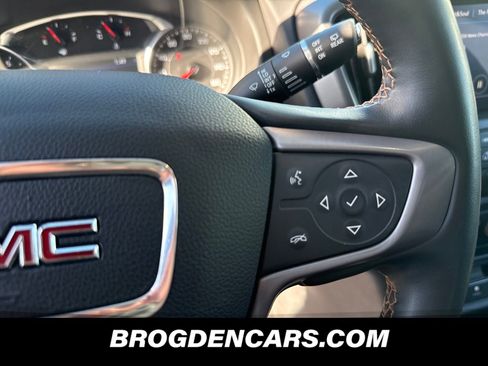 Used 2023 GMC Terrain AT4 w/ Tech Package image 6