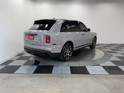Used 2024 Rolls-Royce Cullinan Black Badge w/ Driver's Package AWD/4WD image 9