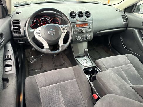 Used 2008 Nissan Altima 2.5 S w/ Convenience Pkg image 2