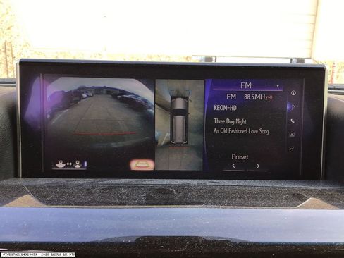 Used 2020 Lexus LX 570 4WD w/ Sport Package image 9