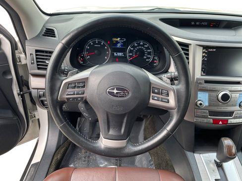 Used 2014 Subaru Outback 2.5i Limited image 19