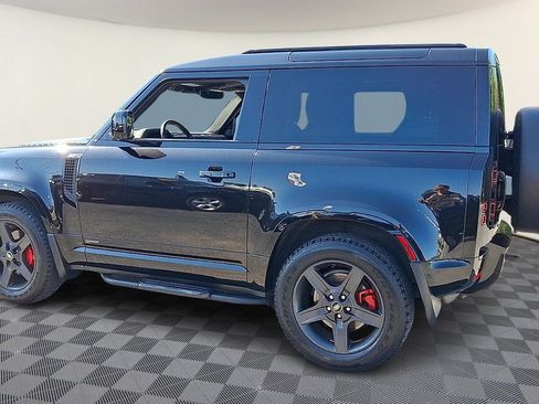 Used 2021 Land Rover Defender 90 X-Dynamic S AWD/4WD image 5