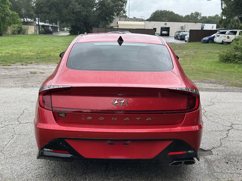 Used 2020 Hyundai Sonata SEL w/ Premium Package FWD image 12