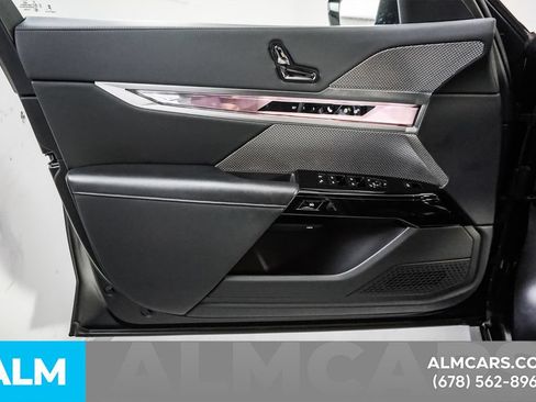 Used 2024 BMW i7 eDrive50 w/ M Sport Package RWD image 46