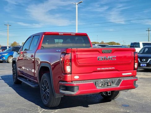 Used 2024 GMC Sierra 1500 Elevation w/ LPO, Elevation Black Package image 4