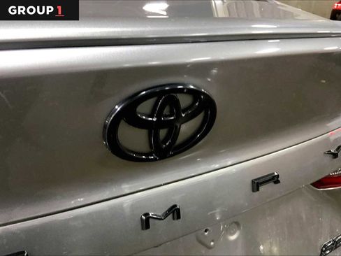 Certified 2025 Toyota Camry SE image 31