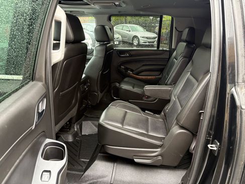 Used 2015 Chevrolet Suburban LTZ AWD/4WD image 18