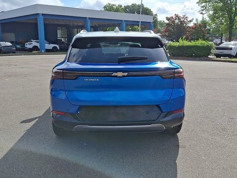 Used 2024 Chevrolet Equinox EV LT FWD image 5