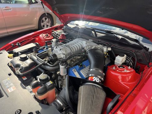 Used 2011 Ford Mustang Shelby GT500 w/ SVT Performance Pkg RWD image 32