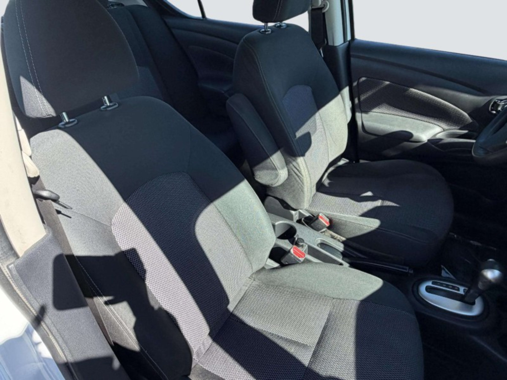 Used 2019 Nissan Versa SV FWD image 22