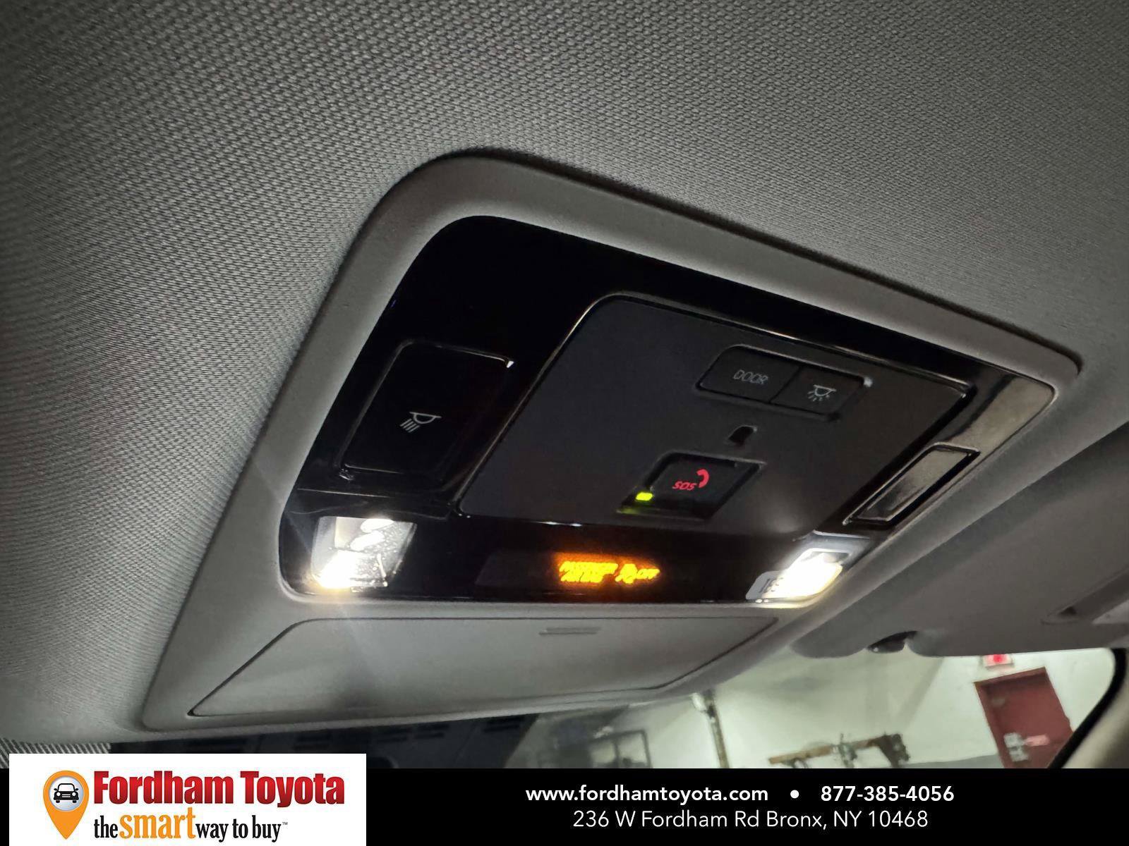 Used 2026 Toyota Grand Highlander AWD image 30