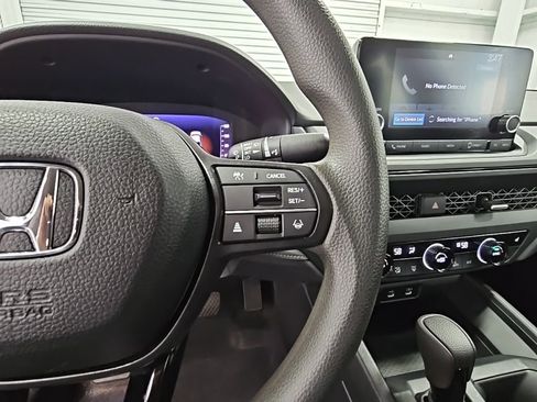 Used 2024 Honda Accord EX image 24