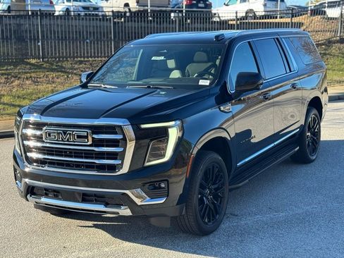 New 2026 GMC Yukon XL Elevation w/ LPO, Elevation Black Package image 9