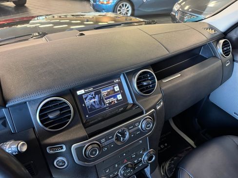 Used 2016 Land Rover LR4 HSE LUX AWD/4WD image 92