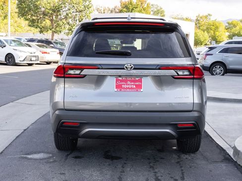 New 2026 Toyota Grand Highlander Limited image 5