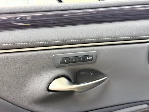 Used 2019 Lexus ES 350 w/ Accessory Package 2 FWD image 9