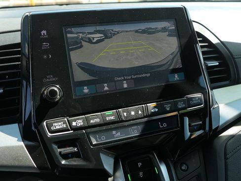 Used 2023 Honda Odyssey Sport image 19