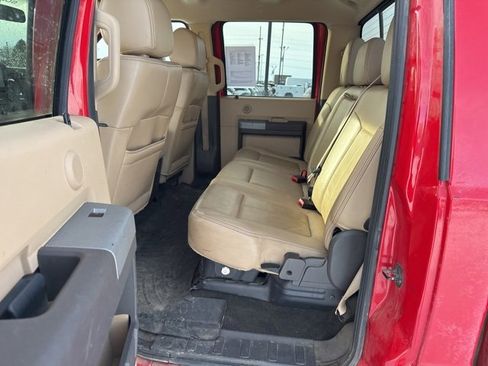 Used 2014 Ford F250 Lariat w/ Lariat Interior Package image 13