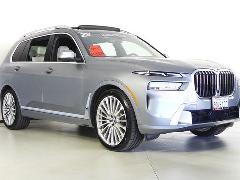 Certified 2023 BMW X7 xDrive40i w/ Parking Assistance Package image 4