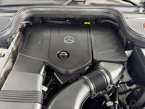 Used 2024 Mercedes-Benz GLE 350 4MATIC image 35