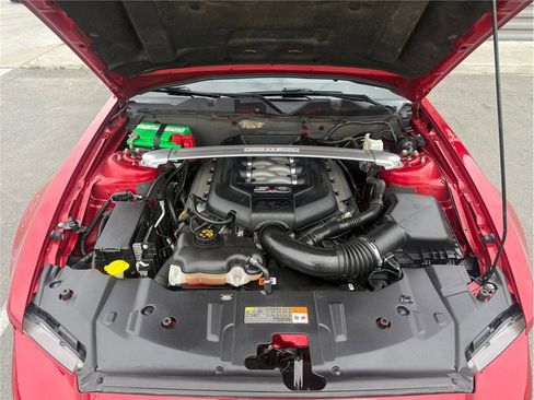 Used 2013 Ford Mustang GT image 49