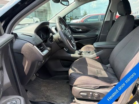 Used 2022 GMC Terrain SLE w/ Driver Convenience Package AWD/4WD image 16
