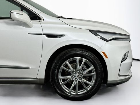 Used 2023 Buick Enclave Essence w/ Experience Buick Package image 50