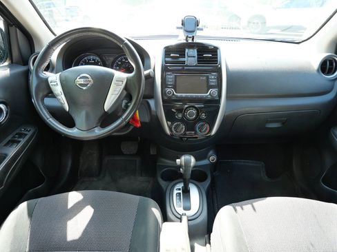 Used 2018 Nissan Versa SV w/ SV Special Edition Package FWD image 13