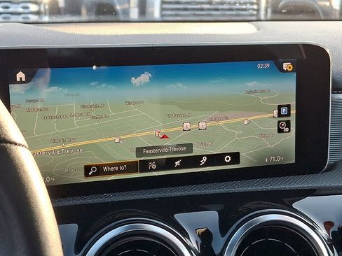 Used 2019 Mercedes-Benz A 220 4MATIC image 17