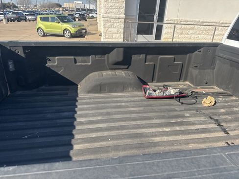 Used 2021 Chevrolet Silverado 2500 LT w/ Convenience Package image 6