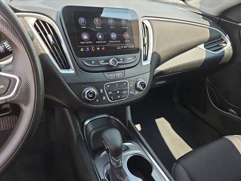 Used 2023 Chevrolet Malibu LT w/ Driver Confidence Package FWD image 10