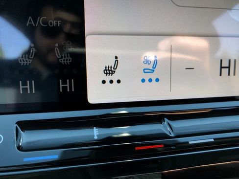 New 2026 Volkswagen Atlas SE AWD/4WD image 28
