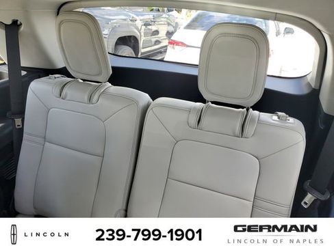 New 2025 Lincoln Aviator Premiere image 20