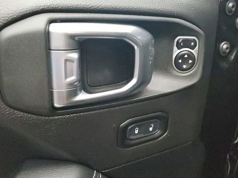 Used 2021 Jeep Wrangler Unlimited Sahara w/ Cold Weather Group image 21