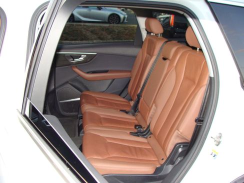 Used 2021 Audi Q7 2.0T Premium Plus w/ Premium Plus Package image 8