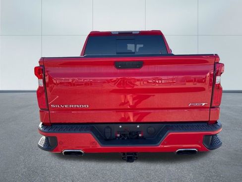 Used 2020 Chevrolet Silverado 1500 RST AWD/4WD image 3