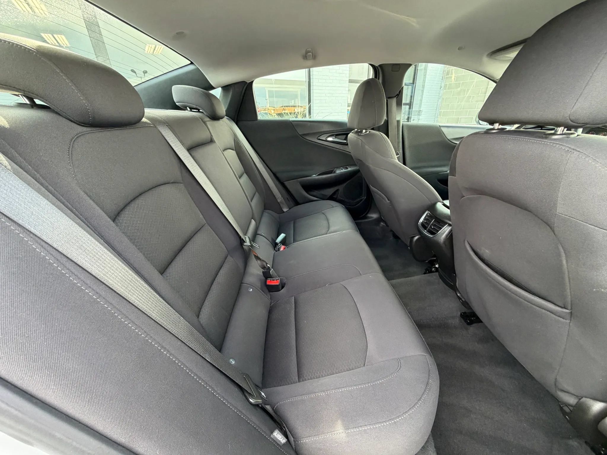 Used 2022 Chevrolet Malibu LT FWD image 16