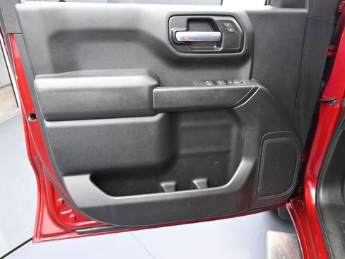 Used 2021 Chevrolet Silverado 1500 Custom image 12