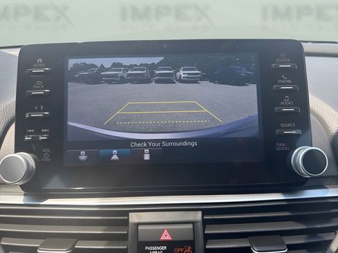 Used 2022 Honda Accord Sport image 19