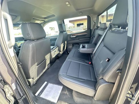 Used 2023 GMC Sierra 1500 Denali w/ Technology Package AWD/4WD image 25