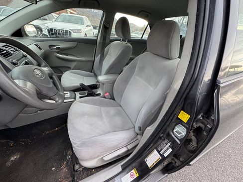 Used 2010 Toyota Corolla LE image 15