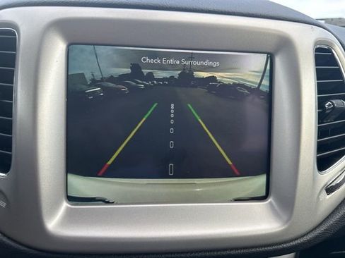 Used 2021 Jeep Compass 80th Special Edition image 27