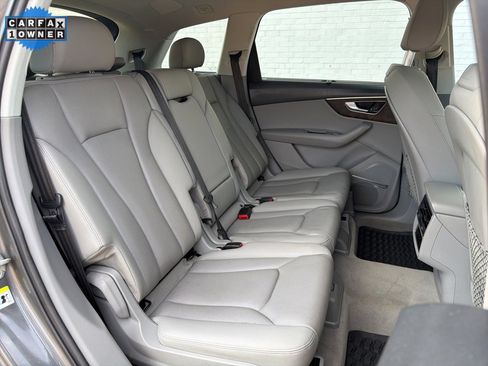Used 2020 Audi Q7 3.0T Premium Plus w/ Premium Plus Package image 12