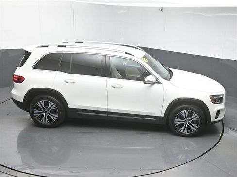 Used 2025 Mercedes-Benz GLB 250 GLB 250 w/ Exclusive Package image 50