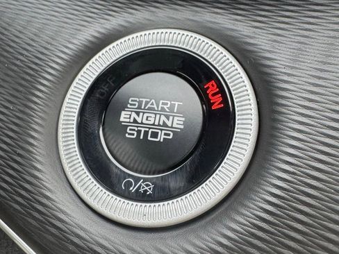 New 2025 Jeep Grand Cherokee Laredo X image 23