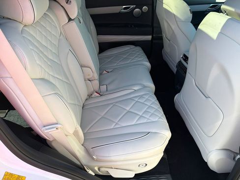 New 2026 Genesis GV80 3.5T Prestige image 15