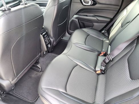 New 2026 Jeep Compass Latitude AWD/4WD image 25