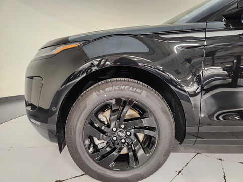 Used 2026 Land Rover Range Rover Evoque S AWD/4WD image 11