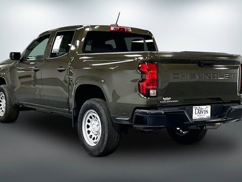Used 2024 Chevrolet Colorado W/T image 5