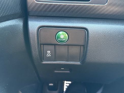 Used 2017 Honda Accord Sport Special Edition image 29